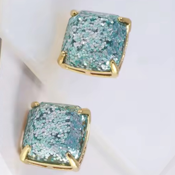 KATE SPADE NEW YORK ♠️ LIGHT BLUE & GRAY GLITTER SQUARE EARRINGS - Picture 2 of 7